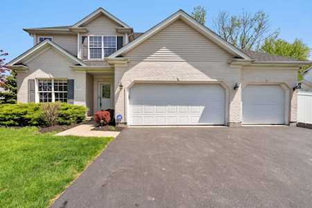 16327 S Lexington Dr Plainfield, IL 60586