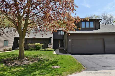 112 Sumac Ct St. Charles, IL 60174