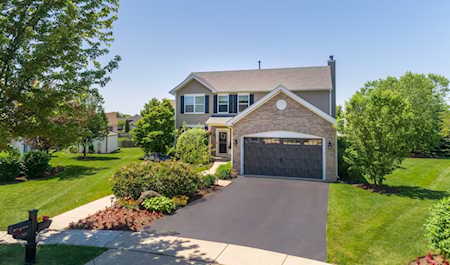 10441 Auburn Ct Huntley, IL 60142