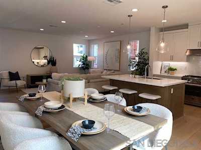 1211 East Cove Pl Encinitas, CA 92024