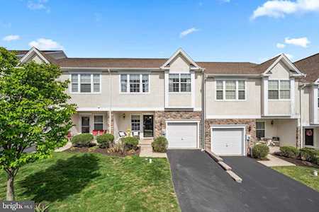 2747 Shelburne Rd Downingtown, PA 19335