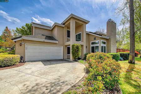 6212 Lakeview Cir San Ramon, CA 94582