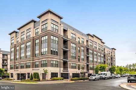 2324 Wind Charm St #207 Herndon, VA 20171