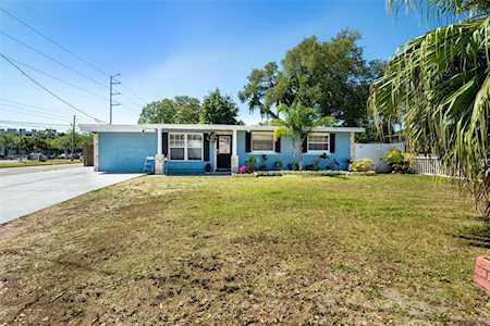 2197 Alemanda Dr Clearwater, FL 33764