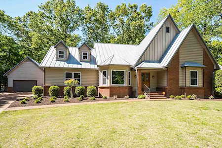 8866 Cherrywood Cv Memphis, TN 38018