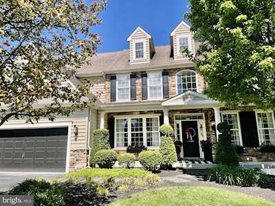 146 Shinnecock Hill Avondale, PA 19311