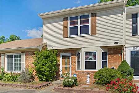 2516 Meadows Landing Chesapeake, VA 23321