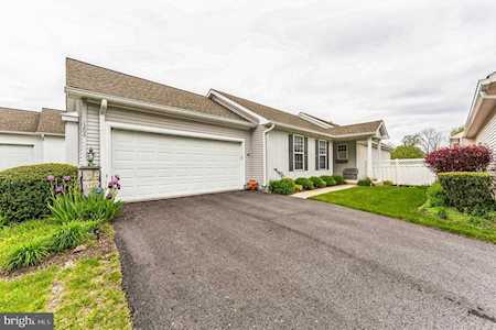 1206 N Fox Cub Hollow Glen Mills, PA 19342