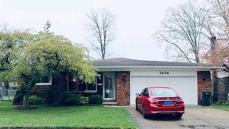 7436 Pointe Dr Canton Twp, MI 48187