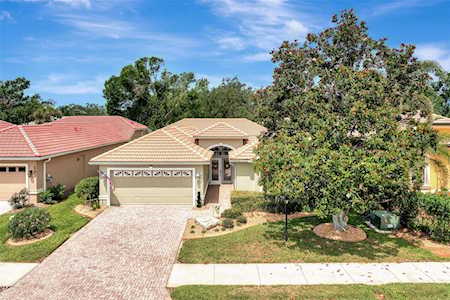 137 Valencia Lakes Dr Venice, FL 34292