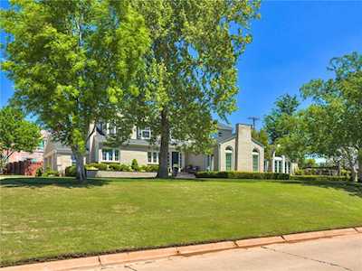 1315 Glenwood Ave Nichols Hills, OK 73116