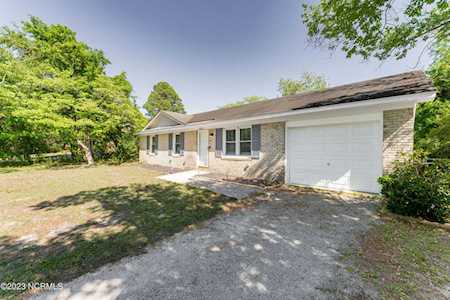 5322 Lawrence Dr Wilmington, NC 28405