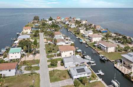 6609 Seaview Blvd Hudson, FL 34667
