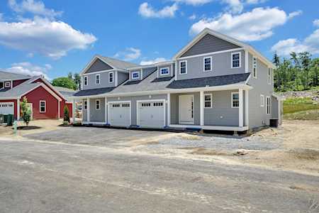 8A Bartons Ridge Rd Greenville, NH 03048