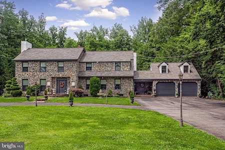 1411 Windybush Rd Wilmington, DE 19810
