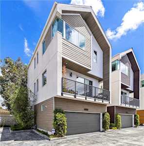 1970 Novus Place Costa Mesa, CA 92627