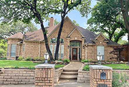 924 Ridge Court Keller, TX 76248