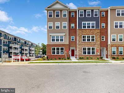 1296 Foggy Turn #46 Crofton, MD 21114