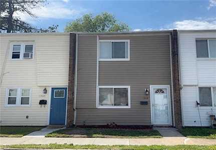 1309 Green Cedar Ln Virginia Beach, VA 23453