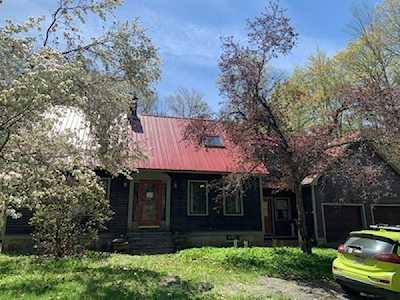 47 Chesterfield Road Williamsburg, MA 01096
