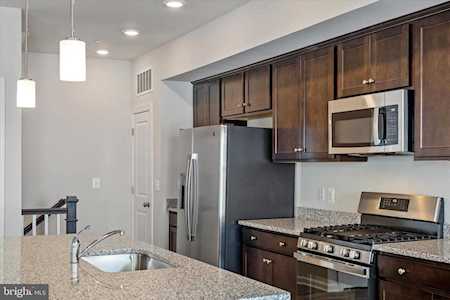 5690 Stephanie Tessa Alexandria, VA 22303