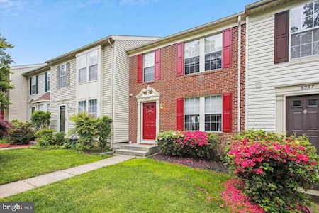 6335 Littlefield Ct Centreville, VA 20121
