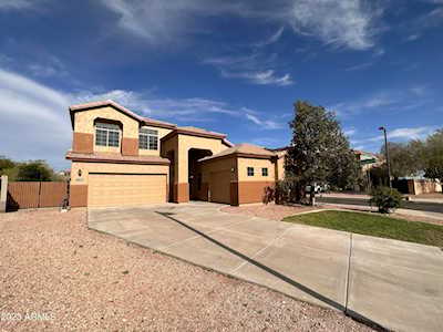 1125 S 241st Avenue Buckeye, AZ 85326