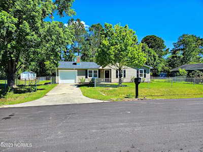 117 Pirates Ln. Lane Havelock, NC 28532