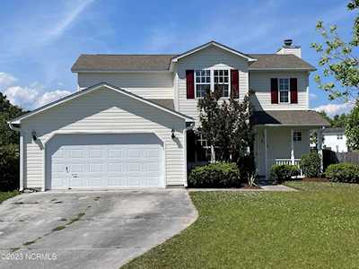 316 Mann Street Hubert, NC 28539