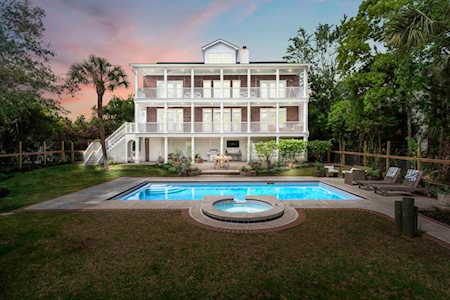 2344 Darts Cove Way Mount Pleasant, SC 29466