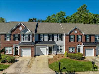 7904 Mariners Pointe Circle Denver, NC 28037