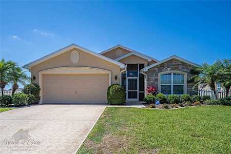 4919 St James Dr Winter Haven, FL 33881