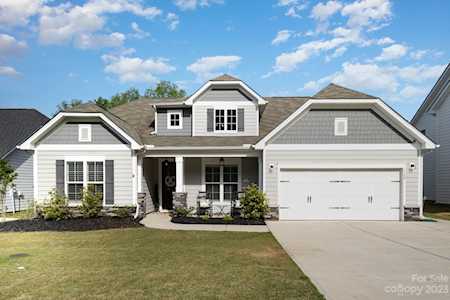 160 Broadleaf Dr Denver, NC 28037