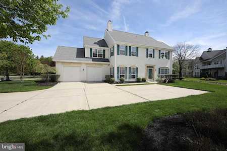 15 Grand Banks Circle Marlton, NJ 08053