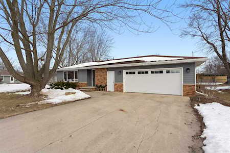 214 W Wilson Ave Appleton, Village of Fox Crossing, WI 54915-1613