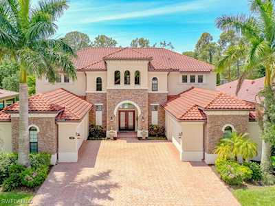 1592 Mockingbird Dr Naples, FL 34120