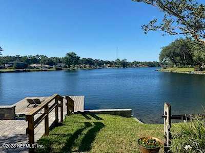 3537 Compass Rose DR E Jacksonville, FL 32216