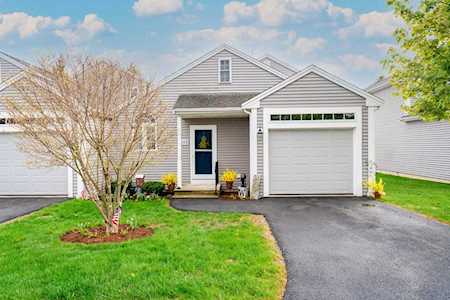 103 Village Ln #103 Bellingham, MA 02019