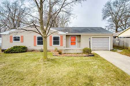 3015 woodmont Drive South Bend, IN 46614