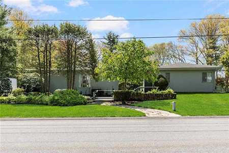 14 Countryside Dr North Providence, RI 02904