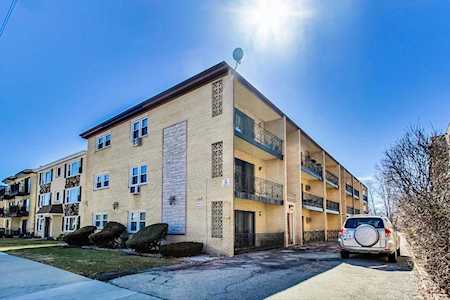 6466 N Northwest Hwy #C1 Chicago, IL 60631