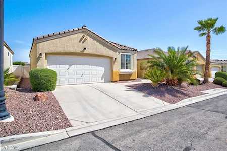 6264 Shamrock Lake Ave Las Vegas, NV 89141