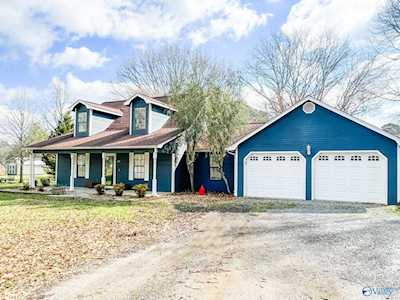 200 Nethery Road Hartselle, AL 35640