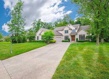 6668 Cosimo Lane Pickerington, OH 43147