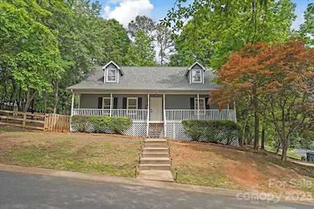 16051 Pago Pago Dr Tega Cay, SC 29708