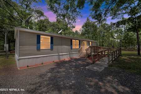 10035 Nikolich AVE Hastings, FL 32145