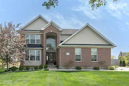 23711 Adams Ct Plainfield, IL 60586