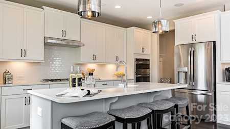 126 Winterberry St Mooresville, NC 28117