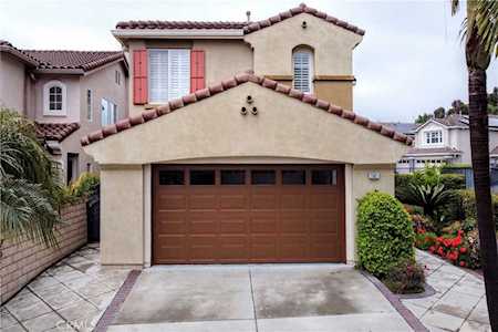 25021 Hollyberry Ln Laguna Niguel, CA 92677