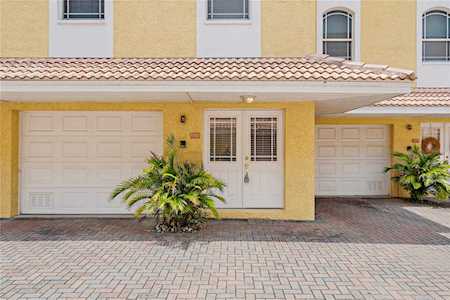 11555 Gulf Blvd #15 Treasure Island, FL 33706